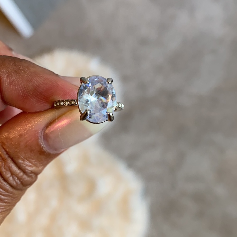 Beautiful Rhinestone Ring 💎 - Picture 4 of 4